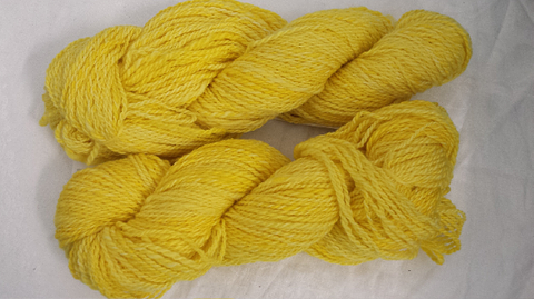 CC18/543 Handspun wool yarn