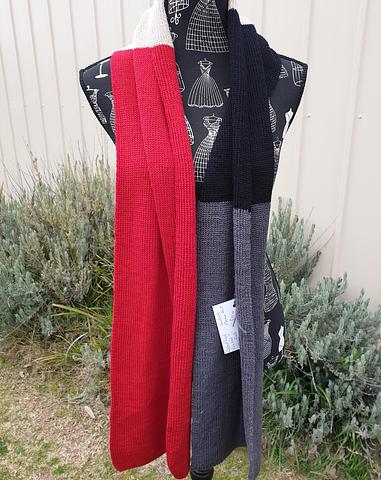 Colour Block Ribbed Scarves