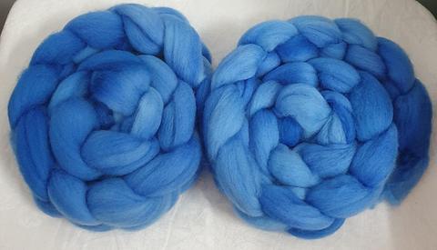 CC23/388 Handdyed Wool tops Corriedale