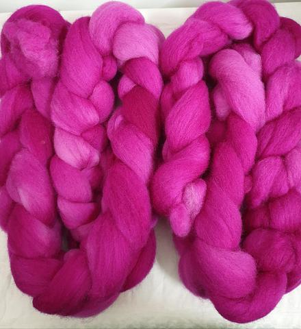 CC24/437 Handdyed Wool tops Corriedale